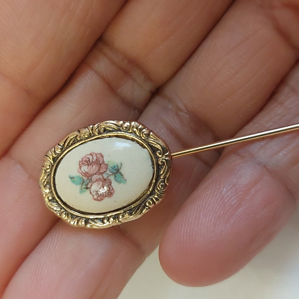 Vintage Cameo Rose Stick Pin - Picture 3 of 5